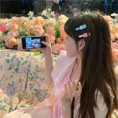 女恶魔人